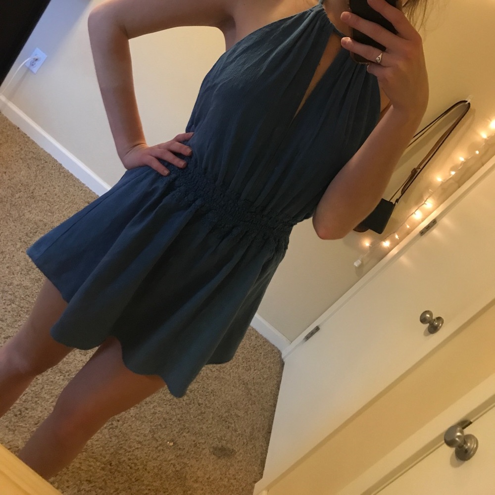 Backless romper